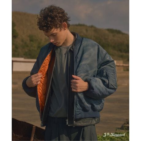 [^:25011470600030]DARKLY MA-1ƐÂu]BMA-1x[XɓƎ̉H{AAȌoNωČ̈ꒅB܂ŒN񂾂̂悤ȁAŝFƗ̊̂\́BȂ₩ȃiCfނgpAdグ̉HɂăBe[WL̃A^tF[hoB1_ƂɔȌ̍̂AHmȂł́Bnɂ̓IW̃XL[J[zAIWiMA-1̃fBe[𓥏PB̃[eBeB|Pbg⃊udl̑EȂǁApƃfUCdlɂȂĂ܂ByJ.S.Homestead / WFC GX z[XebhzAJJWAEBe[WEFAnm邩炱̃mEnEgAꂽiWJ邱ƂŁA̐l̗lXȃV[ɑΉł EFAA͑҂̋e̗^錻IȃX^CO ĂuhB舵ɂẮAiɂĂi\łmFBƖ̊֌WɂAۂFČꍇ܂B܂p\REX}[gtHȂǂ̊ɂA኱iƉ摜̃J[قȂꍇ܂Bi̐F́AiAbv摜QƂB