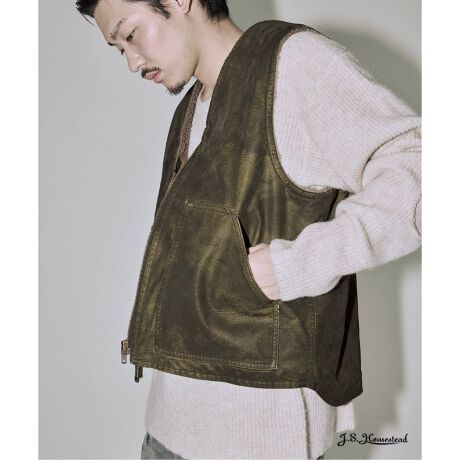 [^:25011470103030]FLOCK LEATHER ZIP VESTC^AEvg[ɋ_uv[J[LEATHERTEXЁ̑fނ̗pBtbL[HŊṽV{ƃXG[h̎|킹AɊ痿d˂Đi􂢂{ƂŁAoNωv킹鉜ŝ\Bnɂ͏_炩ȔG̃{ACi[zAۉɂDĂ܂BKxɂƂ̂VGbgƍL߂̃A[z[݌vɂAXEFbgVc̏ォ͂AAE^[̏ɂC[h\BH~̃X^COVNɍʂAėp̍ꒅłByJ.S.Homestead / WFC GX z[XebhzAJJWAEBe[WEFAnm邩炱̃mEnEgAꂽiWJ邱ƂŁA̐l̗lXȃV[ɑΉł EFAA͑҂̋e̗^錻IȃX^CO ĂuhB舵ɂẮAiɂĂi\łmFBƖ̊֌WɂAۂFČꍇ܂B܂p\REX}[gtHȂǂ̊ɂA኱iƉ摜̃J[قȂꍇ܂Bi̐F́AiAbv摜QƂB