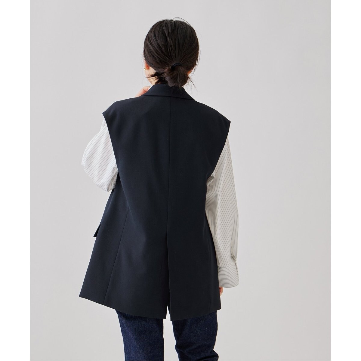 ウールトリコチンオーナメントボタンベスト ウールトリコチンオーナメントボタン ベスト | ジャーナル