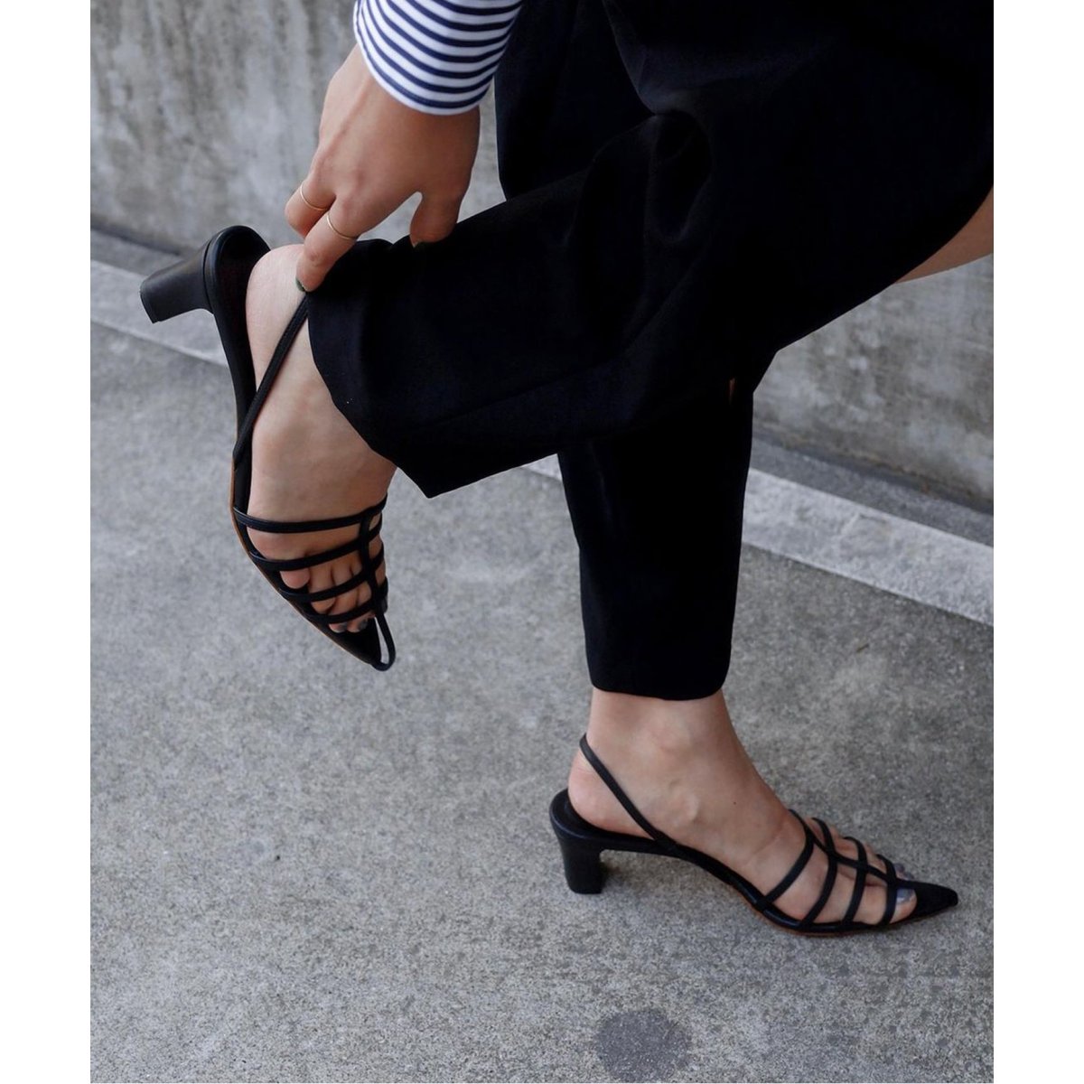 HEWN/ヒューン】Pointed strap heels：サンダル | ジャーナル