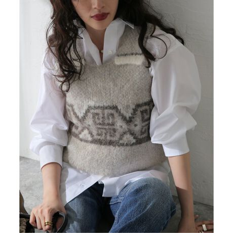 INSCRIRE /アンスクリア】Cowichan No Sleeve Sweater：ベスト 
