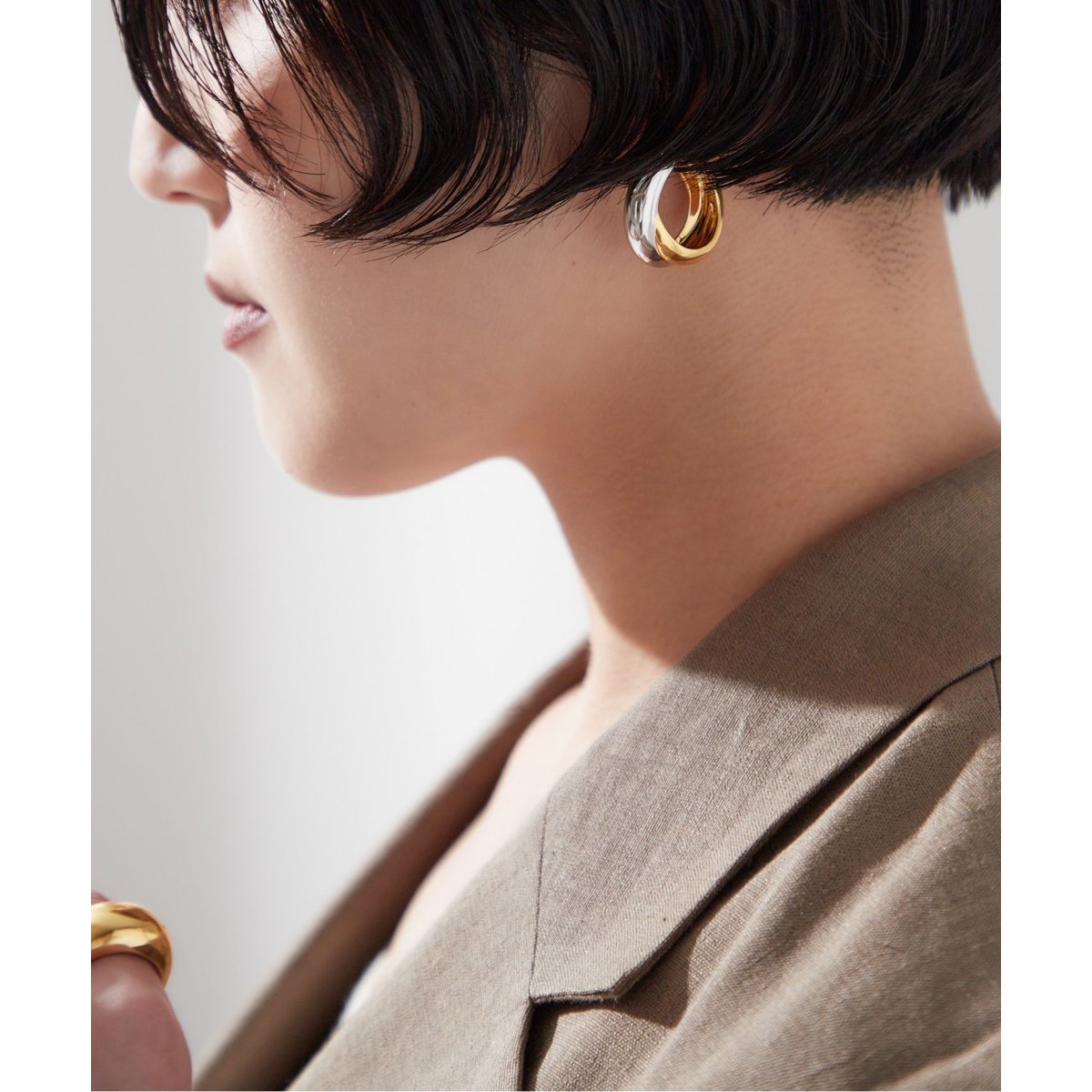 【MISSOMA】ルーシー・ウィリアムズ エントワイン フープ ピアス Missoma/ミッソマ】LUCY WILLIAMS CHUNKY ENTWINE MED：ピアス