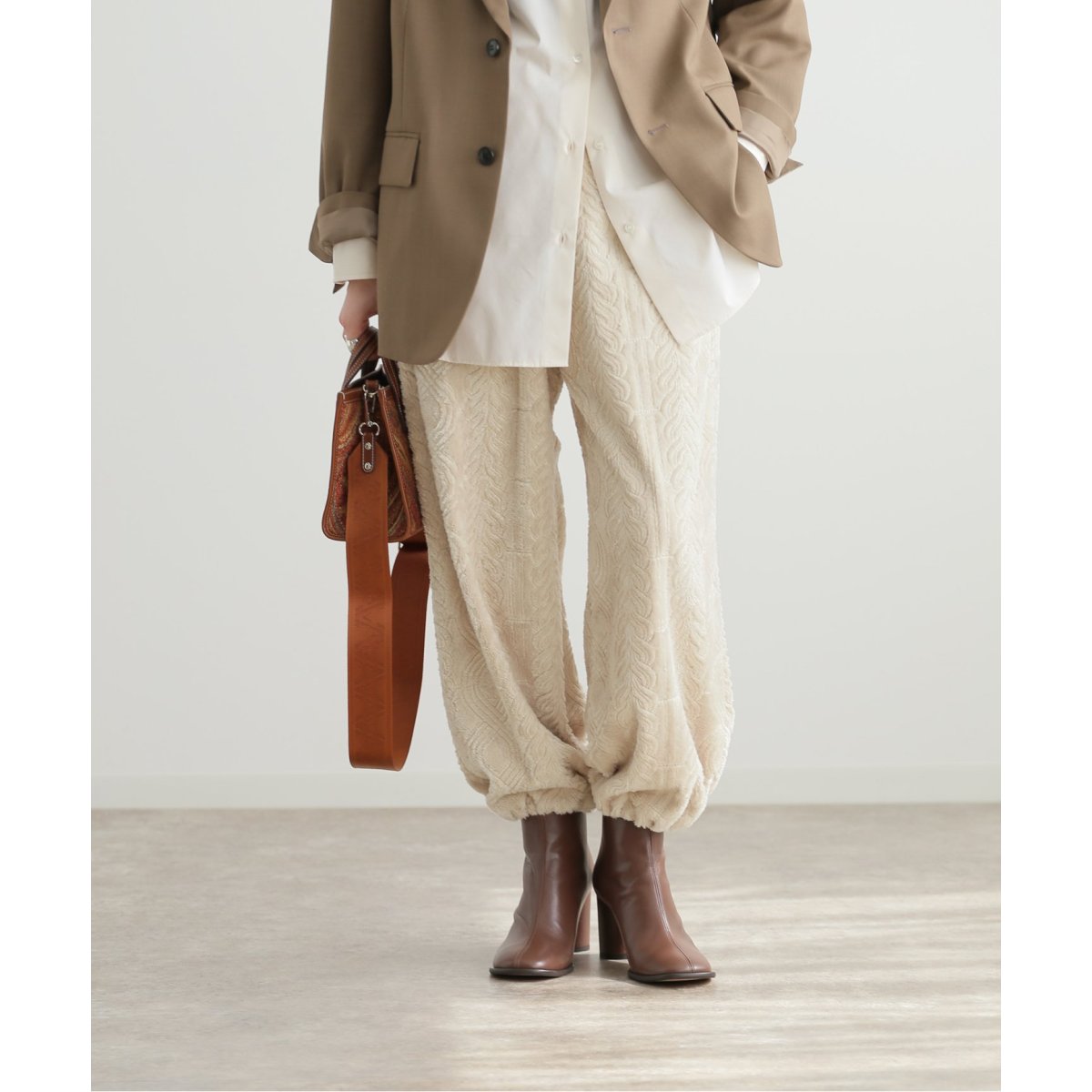 FUMIE=TANAKA / サイド エンブロイダリー パンツ FUMIE＝TANAKA