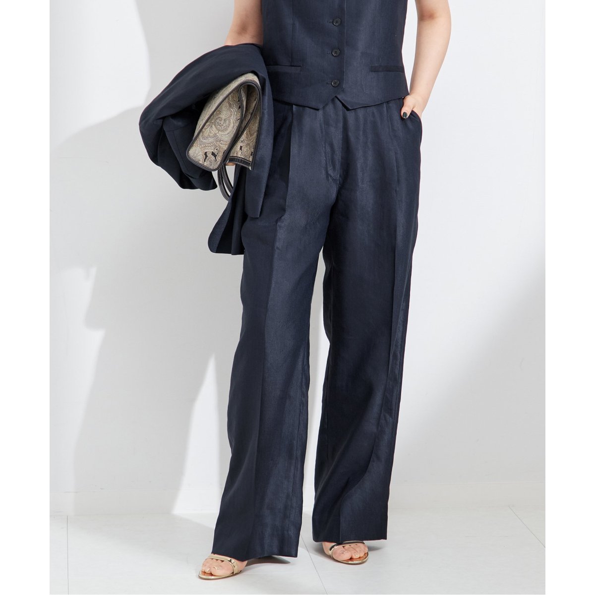 INSCRIRE /アンスクリア】E/C Loose Fit Pants:チノパンツ INSCRIRE /アンスクリア】E/C Loose Fit Pants:チノパンツ