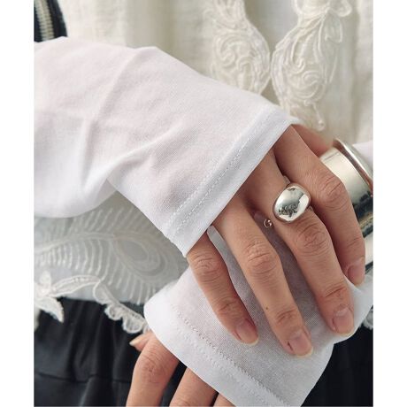 [^:25091380002210]y2025 SSzJOURNAL STANDARD L'ESSAGEyAGMES/AOXzn̐ElɂĎƂŐݏoȐ③`̔́A_A[ĝ悤ȘȂ܂BVvȂЂ˂̌fUCŁAǂ̂悤ȃV[ł􂷂邱ƊԈႢȂ̃WG[łB舵ɂẮAiɂĂi\łmFBƖ̊֌WɂAۂFČꍇ܂B܂p\REX}[gtHȂǂ̊ɂA኱iƉ摜̃J[قȂꍇ܂Bi̐F́AiAbv摜QƂB[J[iԁF41501STERLING SILVEJ[ɂĕД̔J[F[J[J[Vo[i093jFSTERLINGSILTCYɂĕД̔TCYF[J[TCY6TCYi006jF6