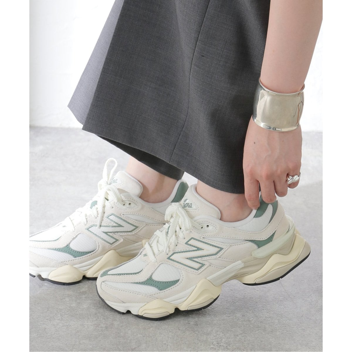 NEW BALANCE / ニューバランス】2002R GTX J /2002 RXJ