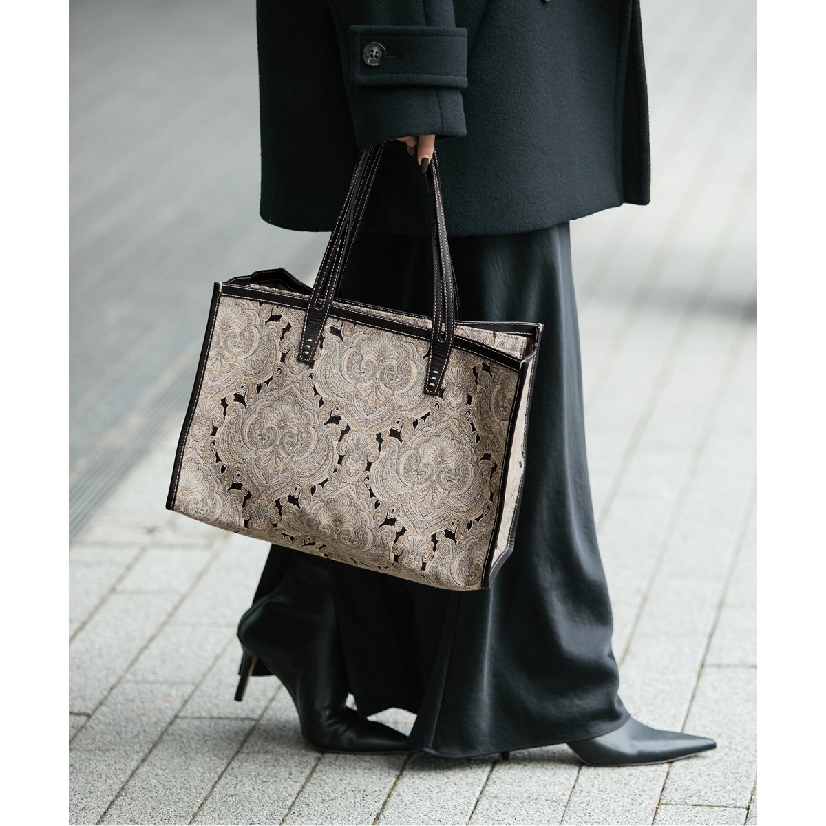 追加4》《別注》【A VACATION】 CLUB BAG L ONIX：トートバッグ