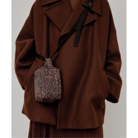 [^:25092380001930]y2025 AWzJOURNAL STANDARD L'ESSAGEyBAGS IN PROGRESS/obOX C vOXzNYݏZ̓{lfUCi[|obOuhBZ_Ct𑗂lX̂߂ɂǂobO邱ƂRZvgɂĂ܂B[J[iԁFJ537PPPDTCYɂĕД̔TCYF[J[TCYt[TCYi009jFFJ[ɂĕД̔J[F[J[J[x[Wx[Xi186jFLEOPARD PUFF舵ɂẮAiɂĂi\łmFBƖ̊֌WɂAۂFČꍇ܂B܂p\REX}[gtHȂǂ̊ɂA኱iƉ摜̃J[قȂꍇ܂Bi̐F́AiAbv摜QƂB