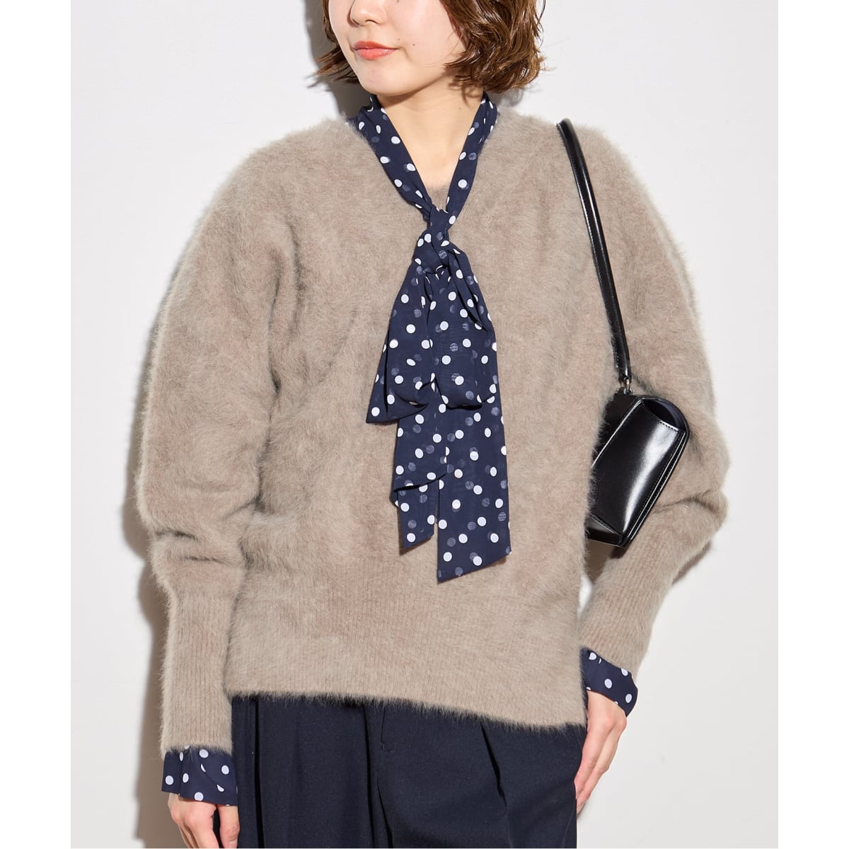 《追加》FOX CASHMERE Vネックプルオーバー