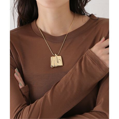 [^:25091380000830]y2025 AWzJOURNAL STANDARD L'ESSAGEyJENNY BIRD/WFj[o[hzJi_\t@bVWG[uhBfUCi[Jenny Bird 2008NɃobOuh𗧂グǍƊwŃWG[fUCw񂾂ƁA2010NɃWG[uhւƓWJBJenny Bird̃fUC͑_Ǝ̑nۓIłɂS炸AfC[ŎgՂlɃfUCĂ܂B[J[iԁFJB1401-HPG-WЃJ[F[J[J[S[h(090)FGOLDЃTCYF[J[TCYt[TCY(009)FF舵ɂẮAiɂĂi\łmFBƖ̊֌WɂAۂFČꍇ܂B܂p\REX}[gtHȂǂ̊ɂA኱iƉ摜̃J[قȂꍇ܂Bi̐F́AiAbv摜QƂpfF 29cm