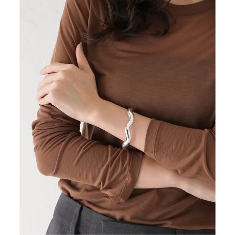 [^:25091380000030]y2025 AWzJOURNAL STANDARD L'ESSAGEyJENNY BIRD/WFj[o[hzJi_\t@bVWG[uhBfUCi[Jenny Bird 2008NɃobOuh𗧂グǍƊwŃWG[fUCw񂾂ƁA2010NɃWG[uhւƓWJBJenny Bird̃fUC͑_Ǝ̑nۓIłɂS炸AfC[ŎgՂlɃfUCĂ܂B[J[iԁFJB2067-HPSЃJ[F[J[J[Vo[(093)FSILVERЃTCYF[J[TCYt[TCY(009)FF舵ɂẮAiɂĂi\łmFBƖ̊֌WɂAۂFČꍇ܂B܂p\REX}[gtHȂǂ̊ɂA኱iƉ摜̃J[قȂꍇ܂Bi̐F́AiAbv摜QƂBpfF 14cm