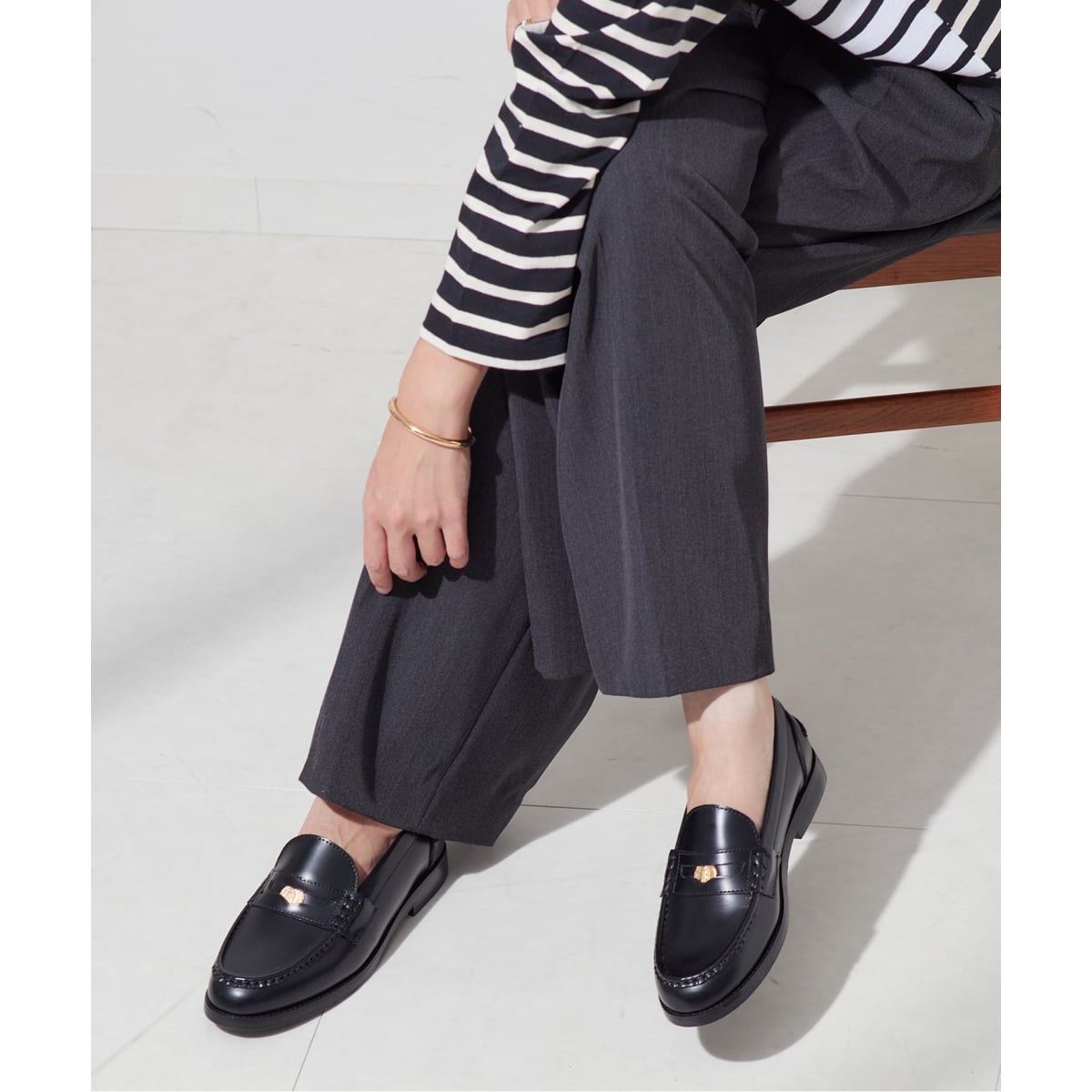 [}C]sǉ\tsʒtyCAMINANDO/J~ihzALMOND TOE PENNY LOAFER/W[iX^_[h T[Wijournal standard L'essagej ubN