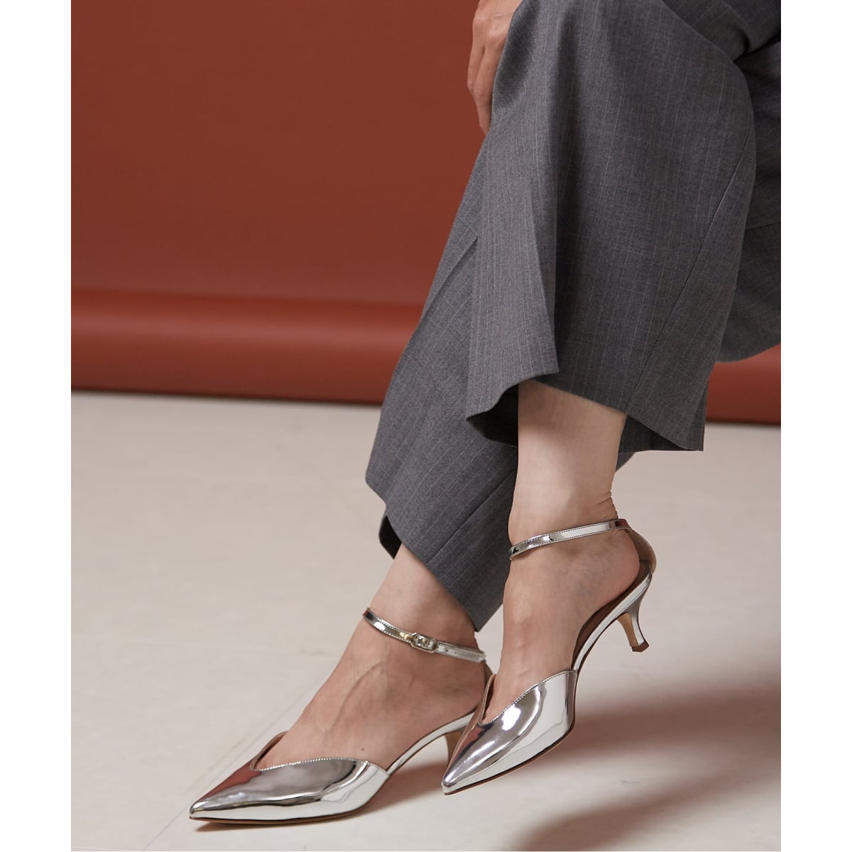 ネブローニ パンプス」の人気商品一覧 | 安い商品を通販サイトから探す