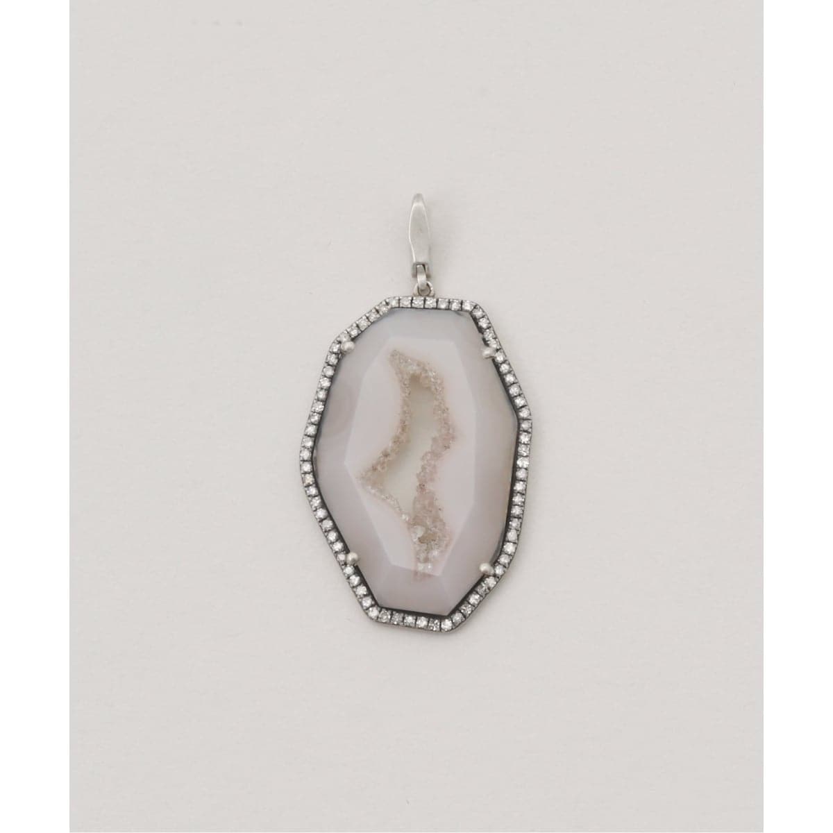 [�}���C]Adlin Hue/�A�h���� �q���[ Canan Charm �y���_���g�g�b�v/�W���[�i���X�^���_�[�h ���T�[�W���ijournal standard L'essage�j �\�m�^�J���[ K