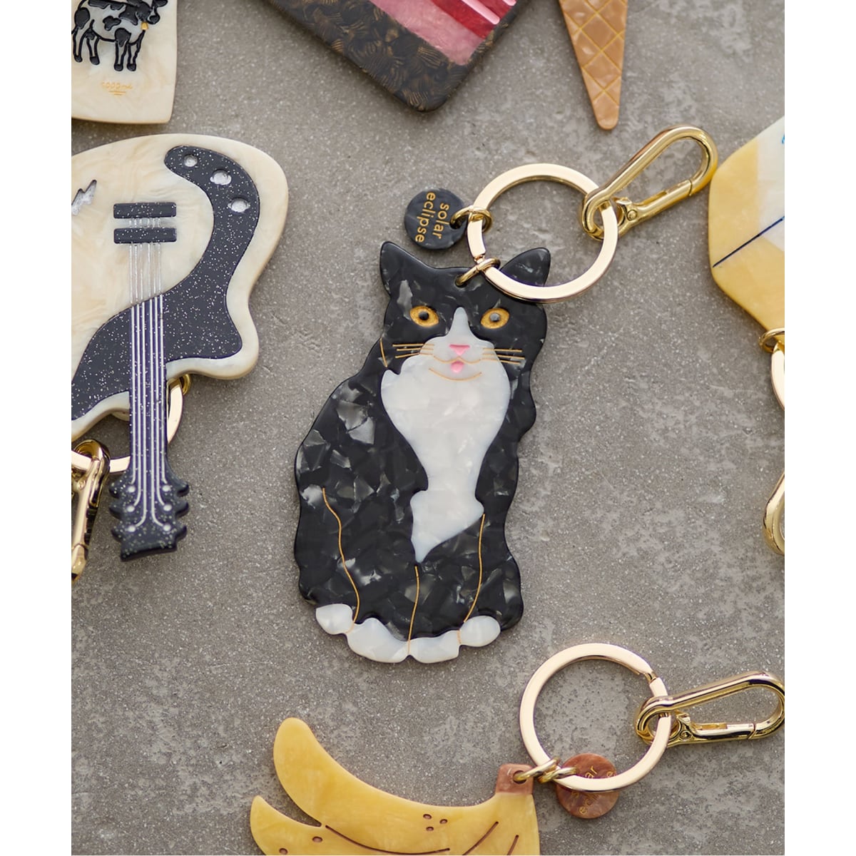 予約》Solar Eclipse/ソーラーエクリプス TUXEDO CAT CHARM チャーム