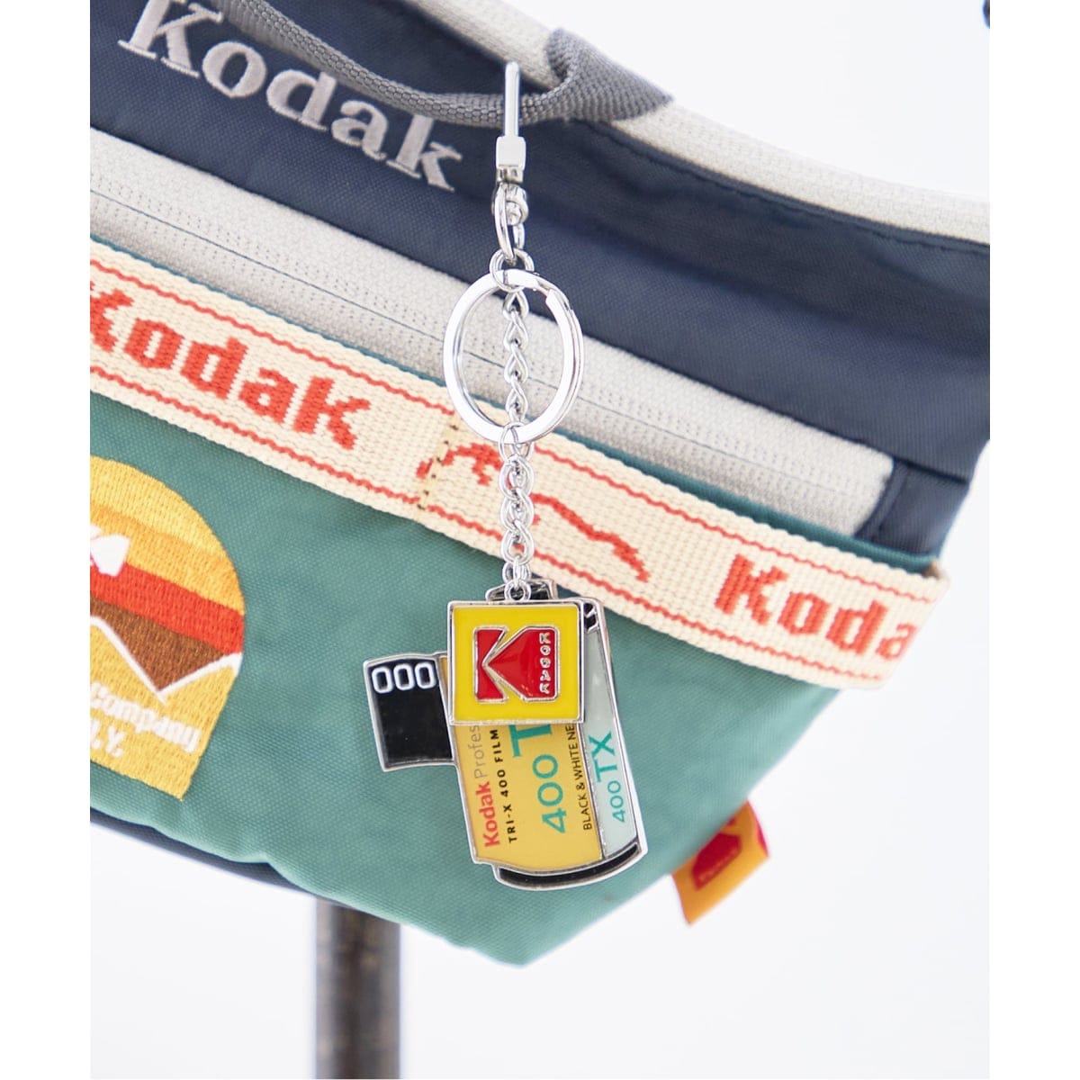[�}���C]�s�\��tKODAK/�R�_�b�N Film Metal Keyring �L�[�����O/�W���[�i���X�^���_�[�h ���T�[�W���ijournal standard L'essage�j �C�G���[