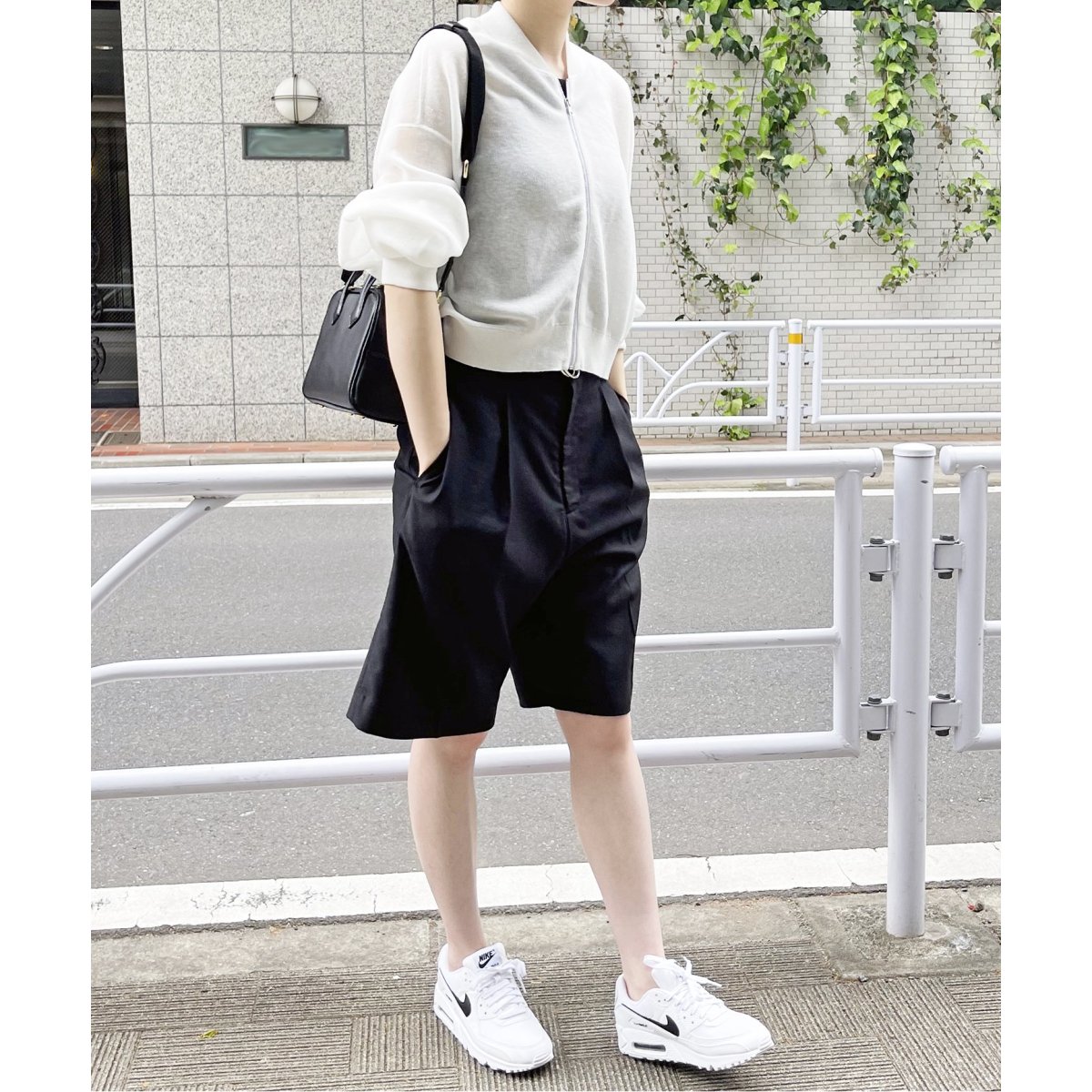 美品 スピックアンドスパン ドライニットブルゾン 2023SS ホワイト Spick & Span - 美品 スピックアンドスパン ドライニット