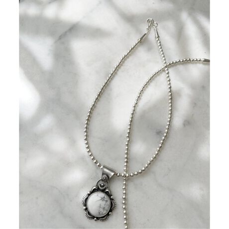 ERICKA NICOLAS BEGAY】ホワイトターコイズ440ネックレス | スピック  