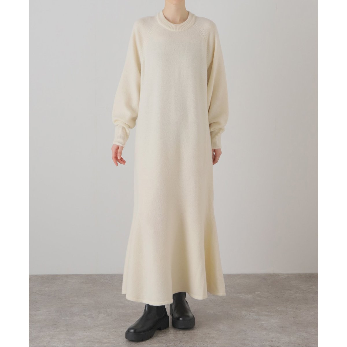 Spick & Span フレアーヘムワンピース ネイビー Spick & Span フレアーヘムワンピース ネイビー