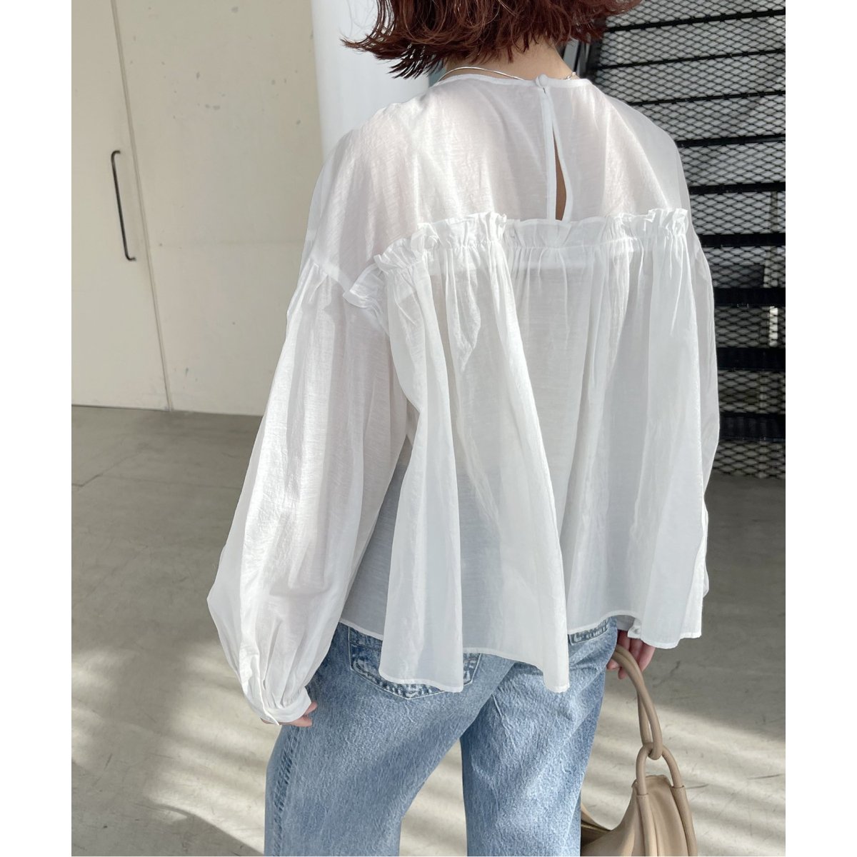 スピックアンドスパン★ギャザーボリュームクロップドブラウス24SS　t2506 Spick & Span（スピックアンドスパン）の「ギャザーボリューム