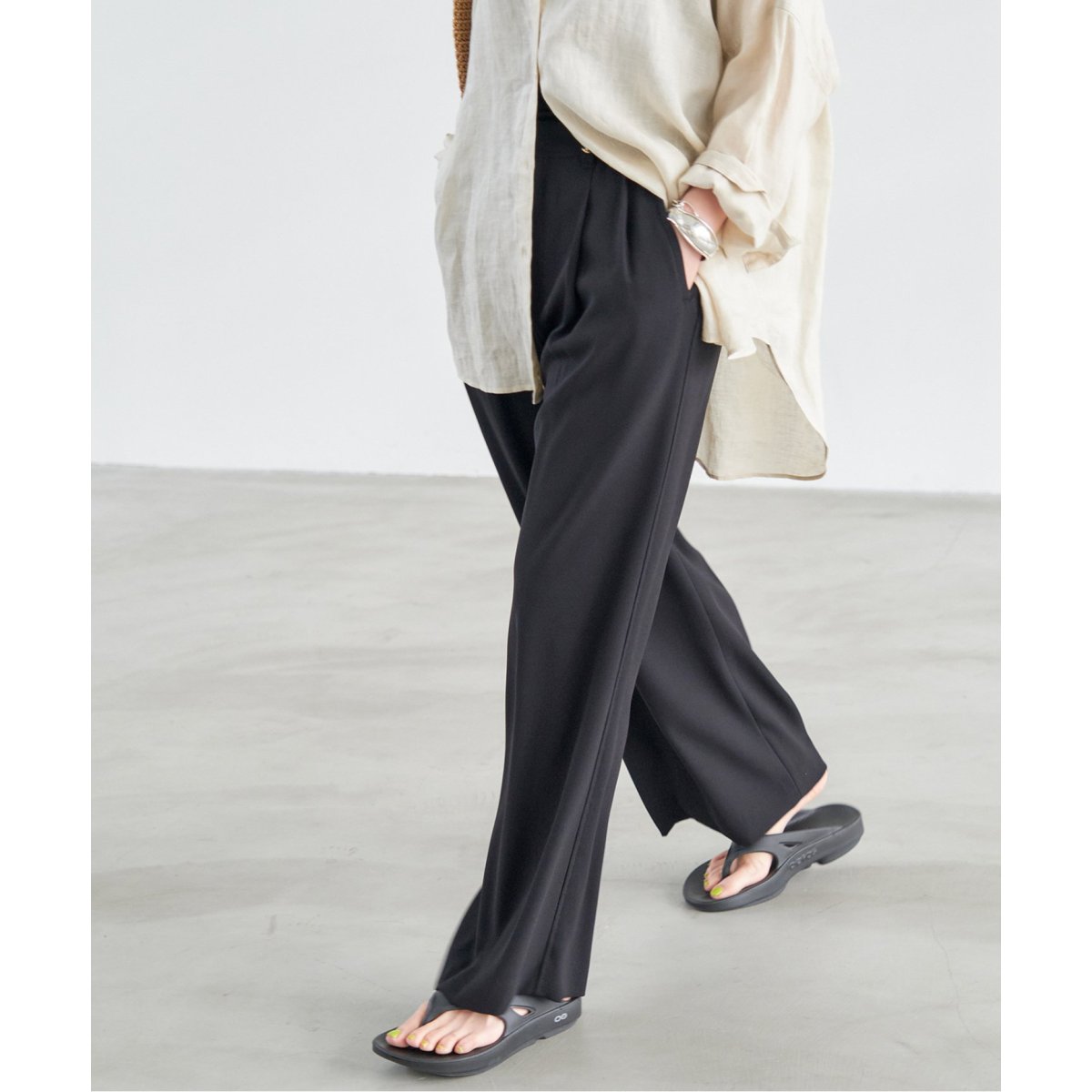 Spick & Span シルキードレープ2タックワイドパンツ Spick & Span｜《追加》シルキードレープ2タックワイドパンツ