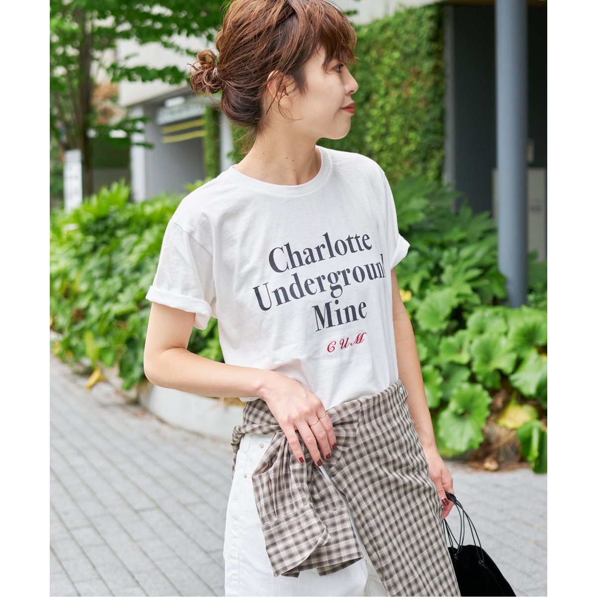 ロゴプリントエンブロイダリーTシャツ1 | スピック＆スパン(Spick and