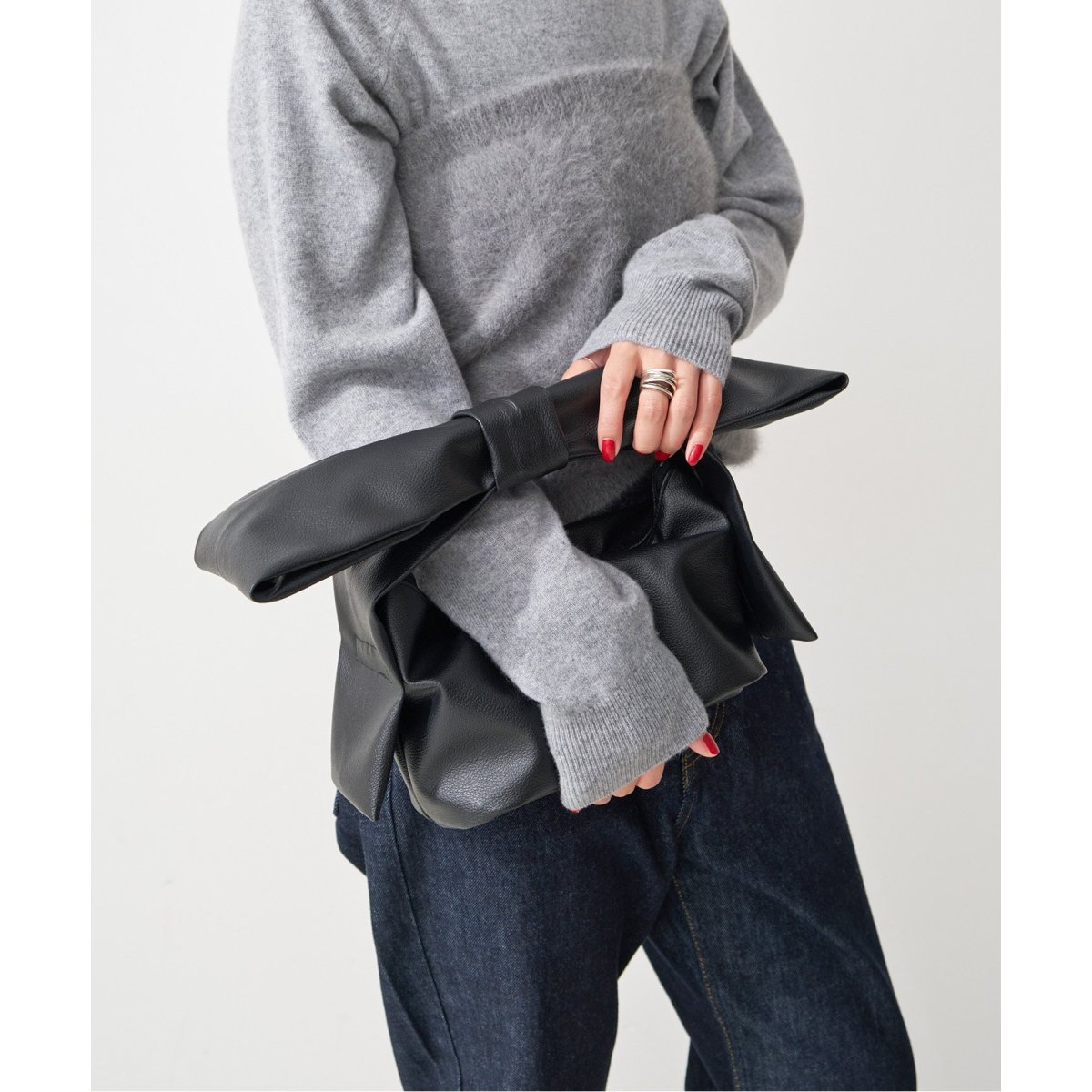 HELOYSE / エロイーズ *bonne bag H-301 ブラック HELOYSE / エロイーズ * Spick & Span 別注bonne bag H-301