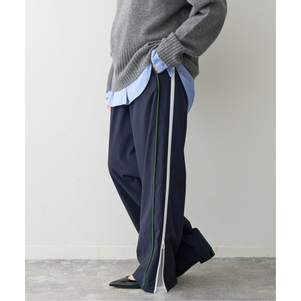 m5731【極美品 ON】完売品 2XL トラックパンツ ナイロン ストレッチ ナイロントラックパンツ | スピック＆スパン(Spick and Span