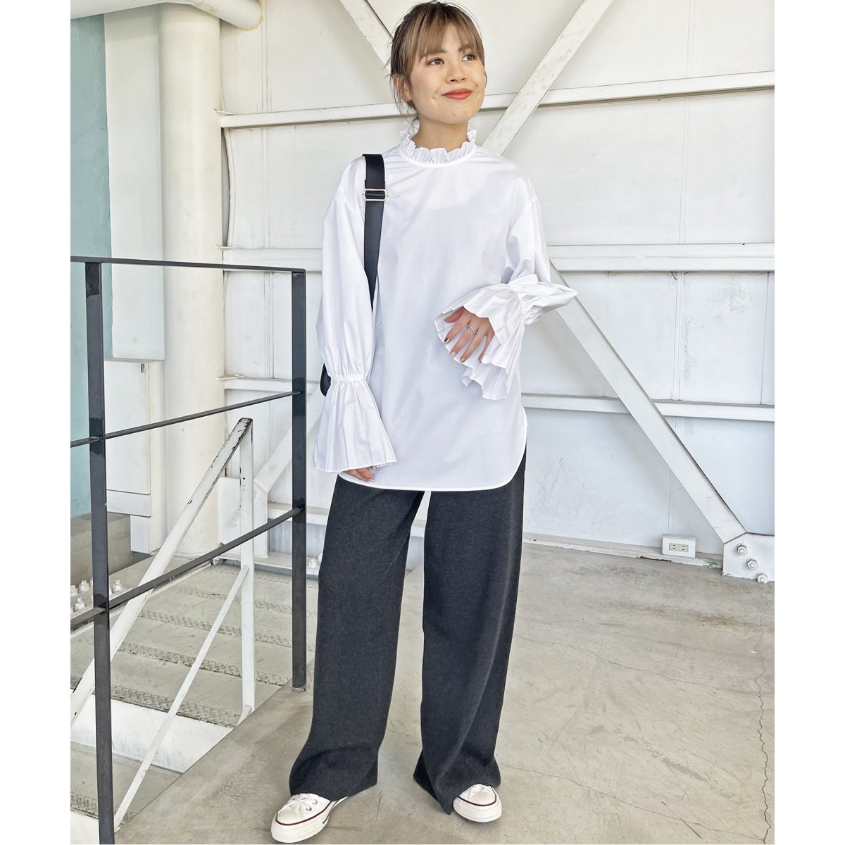 追加》コットンブロードタックフリルブラウス | スピック＆スパン