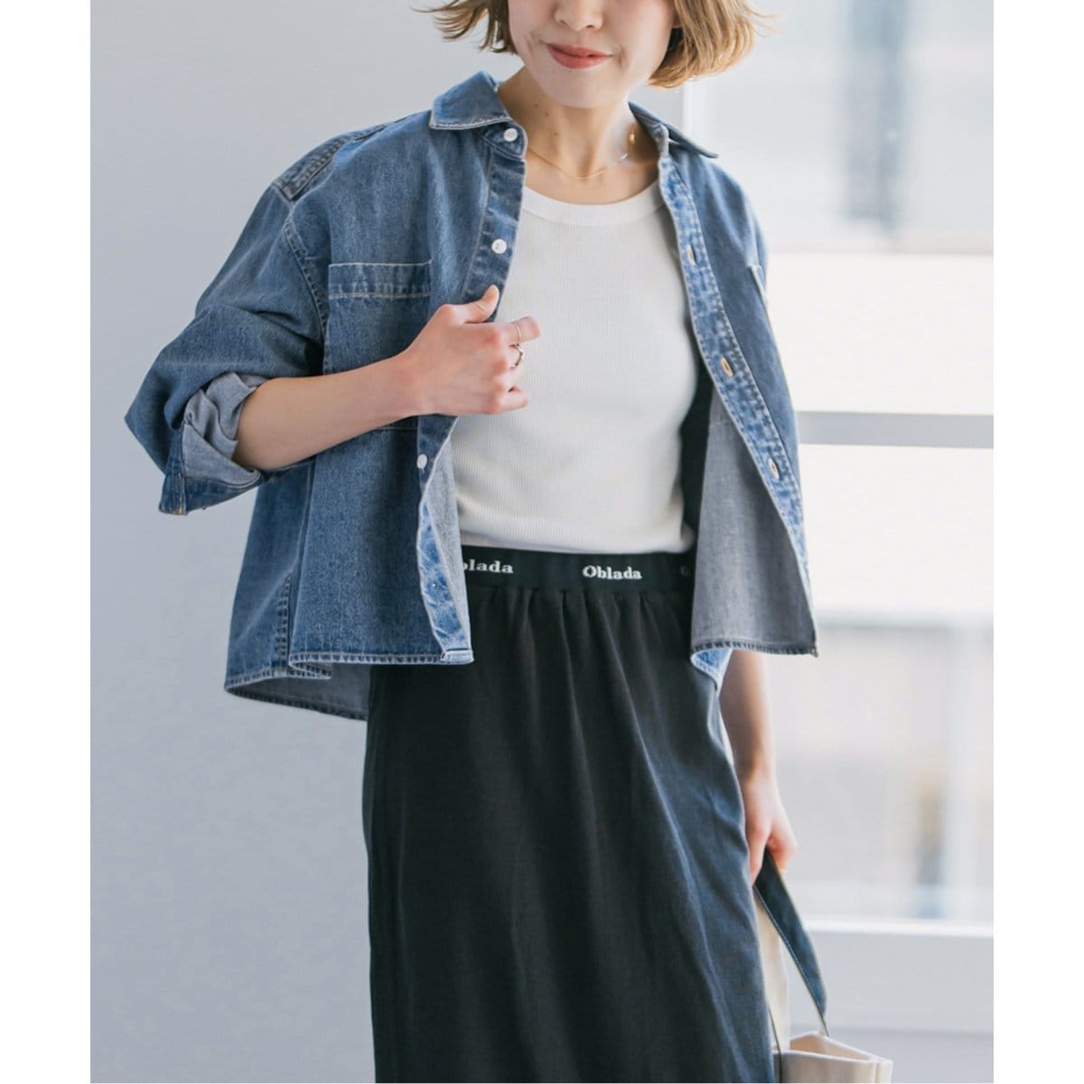 Spick&Span◆24SS/ショートデニムシャツ/長袖シャツ/F/デニム/インディゴ/24-050-200-9001-3-0 追加3》ショートデニムシャツ | スピック＆スパン(Spick and