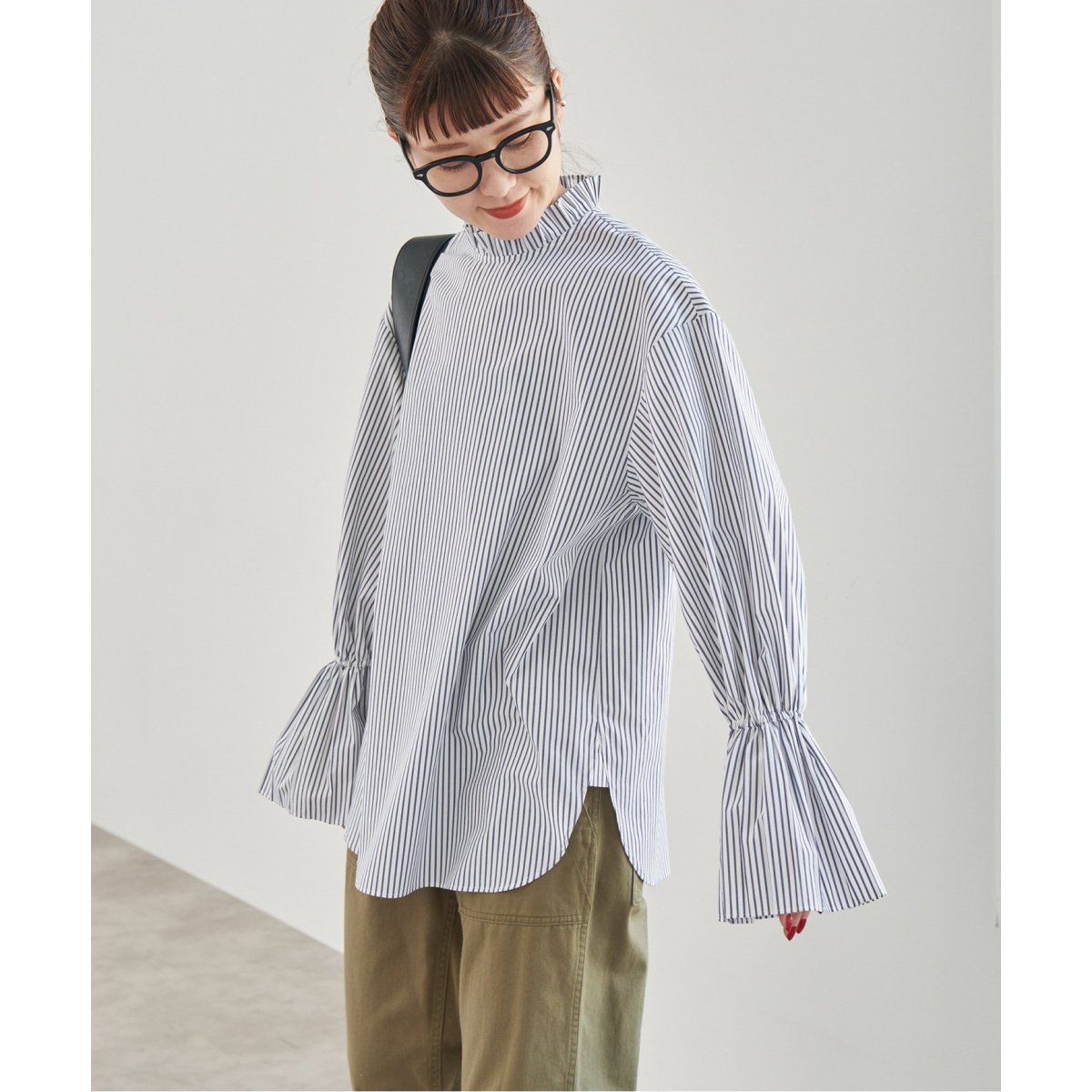 WEB限定追加》コットンブロードタックフリルブラウス | スピック