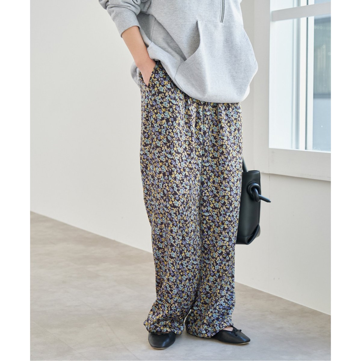 セザンヌ コットン混紡 7/8丈 フラワープリント パンツ BONJOUR SAGAN公式オンラインストア / flower print wide pants
