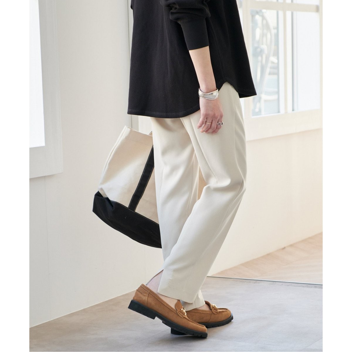 spick and span スピックアンドスパン　イージーバックスリットパンツ 追加》イージーバックスリットパンツ（スラックス）｜Spick and