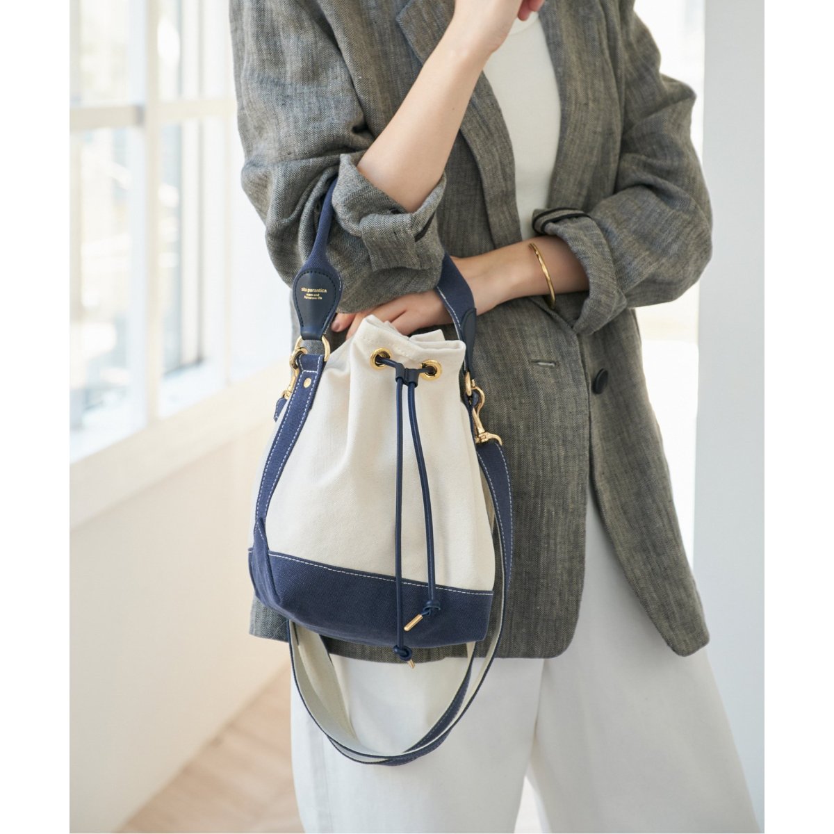 シータパランティカ　巾着型　ショルダーバッグ sita parantica（シータパランティカ）の「sita parantica / 別注 巾着