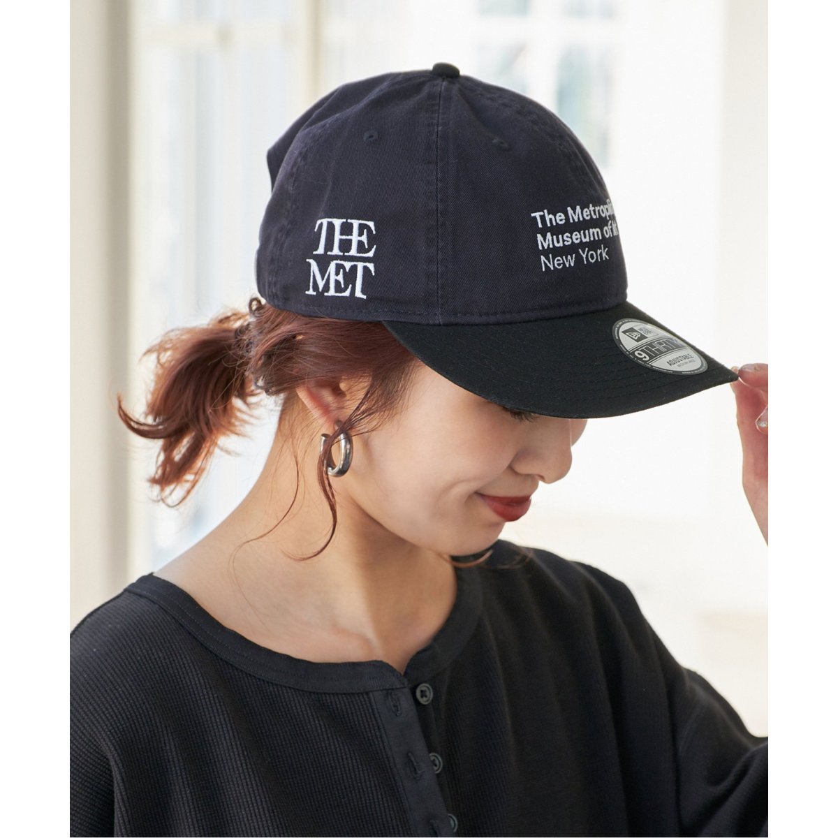 AP STUDIO【NEW ERA/ニューエラ】THE MET LOGO TEE AP STUDIO｜【NEW ERA / ニューエラ】THE MET BACK LOGO TEE