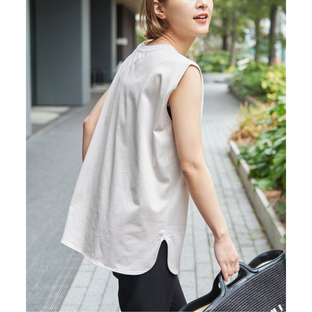 spick&spanファインコットンノースリーブプルオーバー ホワイト＆グレー 追加2》ファインコットンノースリーブプルオーバー（Tシャツ