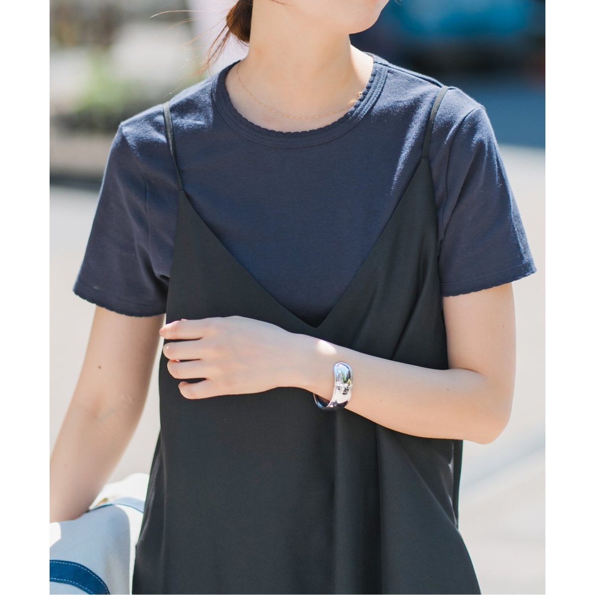 Spick and Span ファブリックコンビフレアスリーブプルオーバー　黒 楽天市場】【SALE／30%OFF】ファブリックコンビフレアスリーブ
