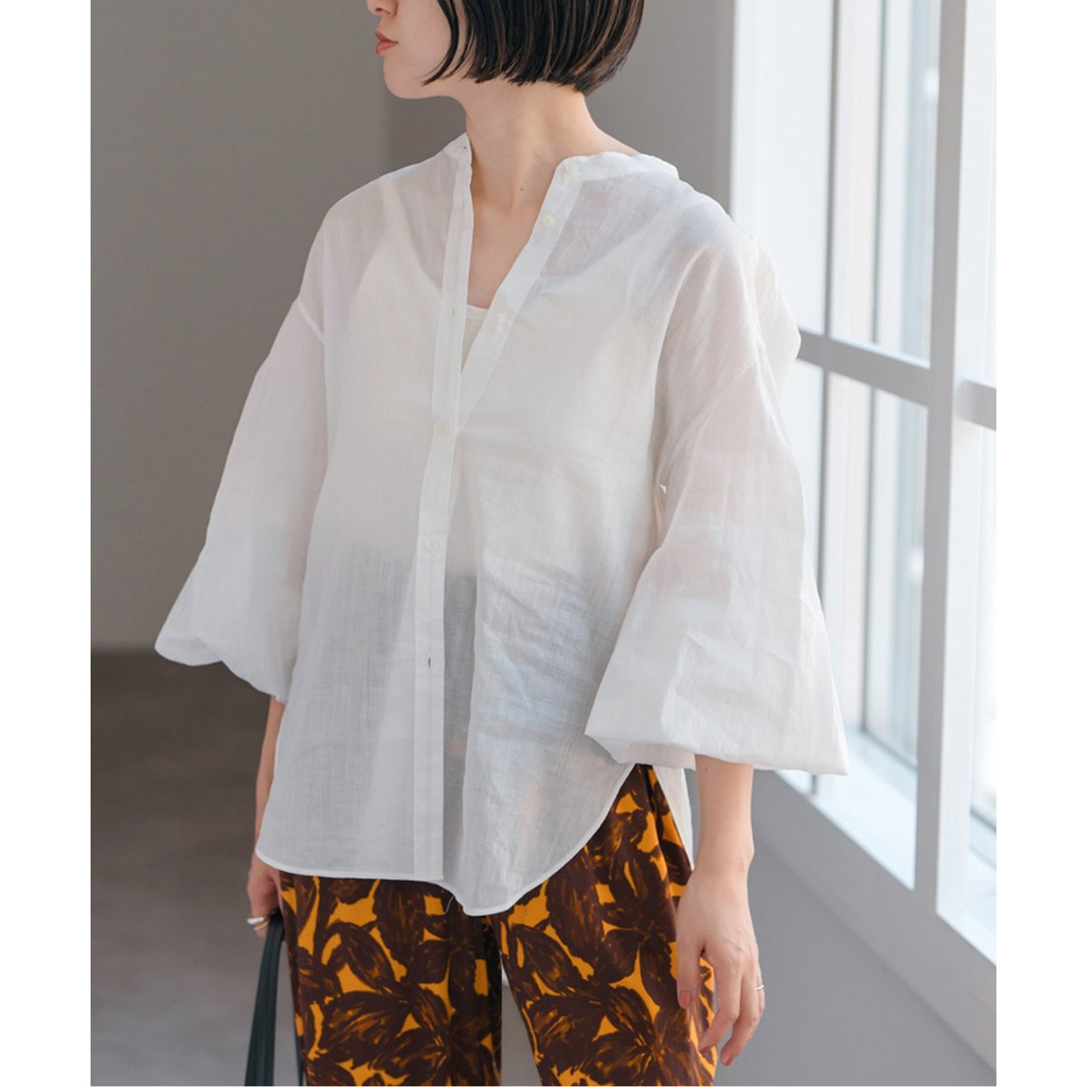美品 スピックアンドスパン 24AW コットンエンブロイダリーカラーブラウス コットンエンブロイダリーカラーブラウス | スピック＆スパン