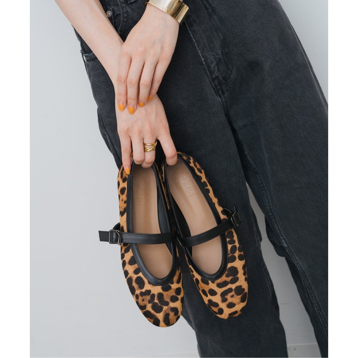 【美品♡】Spick ＆ Span ポインテッドリボンフラットシューズ Spick & Span ポインテッドリボンフラットシューズ | スピック