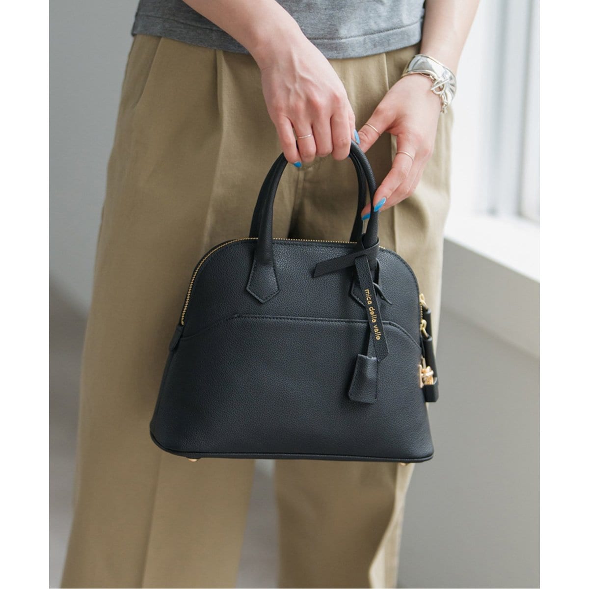 mica della valle ショルダーバッグ Katia SO-0079S mica della valle ミカデラヴァッレ ショルダーバッグ Katia