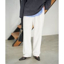スピック＆スパン(Spick and Span)の《手洗い可》起毛タックテーパードパンツ