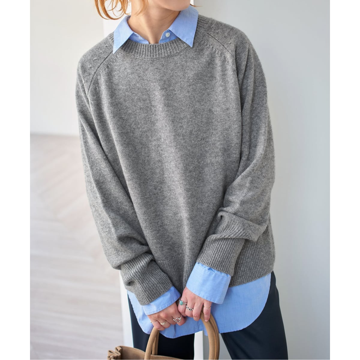 Spick &amp; Span - Spick and Span / スピックアンドスパン | 2021AW | カシミヤエンブロイダリークルーネック ニット | ネイビー | レディース スピック＆スパン(Spick and Span) レディース ニット・セーター