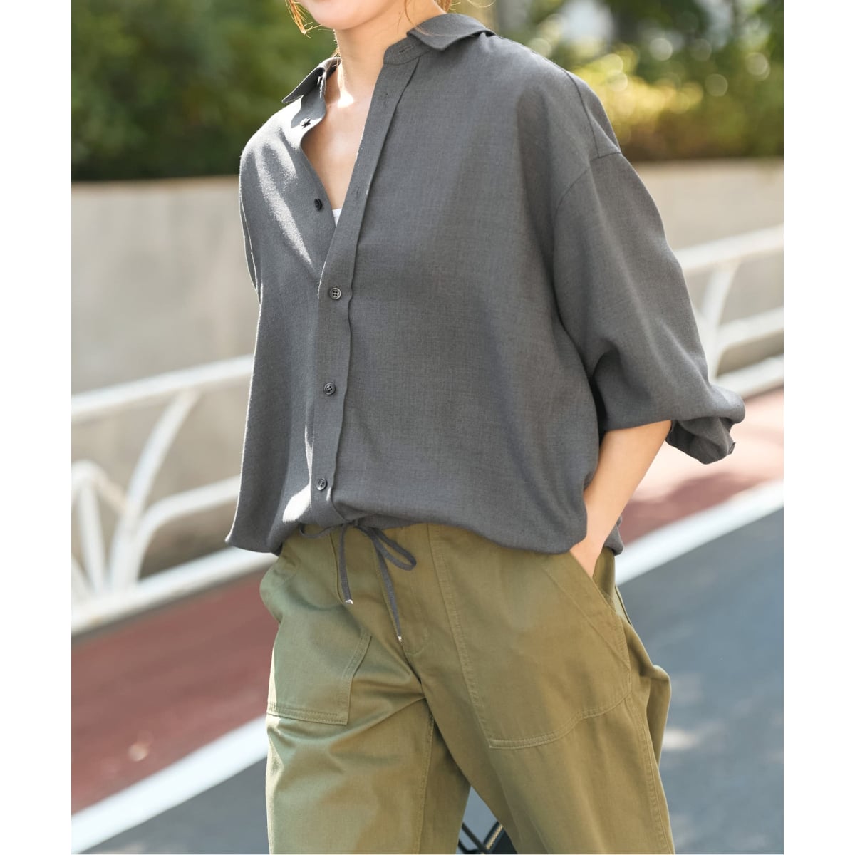 【タグ付き未使用】2025ウールライクヘムギャザーシャツSpickandSpan 追加》ウールライクヘムギャザーシャツ | スピック＆スパン(Spick and