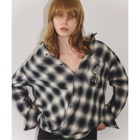 [^:25050215981030]yGlyph / OtzGlyph(Ot)́At@bVuglyph=/LvƂđAtɂȂȂӎuAƂŕ\uhłBgɂ܂Ƃׂ̂ĂAȂ郁bZ[WɂȂBGlyph́AȐVoĂ܂ByAW2025 Debut Collection  THE GLYPHzt@[XgRNṼe[}̓uȟ_łuTHE GLYPHvBt@bV̊bȂAI[ZeBbNȃACeɌhA̕̕\=glyph悤fUCĂ܂BȂ̒ɂA܂tɂȂȂÂȂɂ܂BEIWiLN^[łẪ`[tXpR[ŎhJEꌩx[VbN̓lVcłA܂܂ɒ@ĂANіʂ𗠖ʂɎgpEJVN[ɂЂ˂̂fUCE􂢉\舵ɂẮAiɂĂi\łmFB̏íANEWoMan֓XWEBł̎舵ƂȂ܂BSX܂ł̂舵͂܂̂łӂB ړX܂ւ₢킹̍ۂ NEWoMan֓Xւ肢܂BƖ̊֌WɂAۂFČꍇ܂B܂p\REX}[gtHȂǂ̊ɂA኱iƉ摜̃J[قȂꍇ܂Bi̐F́AiAbv摜QƂBڍגpX^btF163cm@pTCYFt[