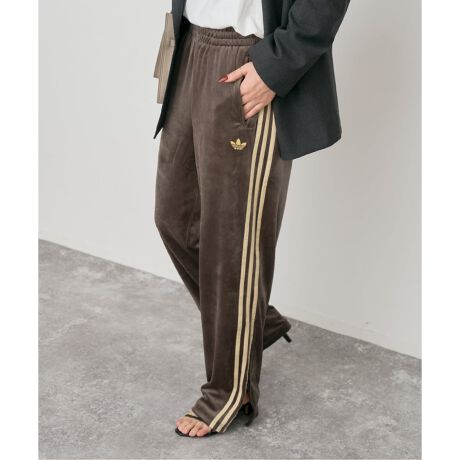 [^:25030210003430][J[^ԁFF25SMJU01/CI147J[ɂĕД̔J[F[J[J[O[(006)FKD9374uE(020)FKD9373TCYɂĕД̔TCYF[J[TCYXS(801)FXSS(802)FSĂxApcǉ\񌈒INlCadidasVELOUR TRACK PANTSFςčNoBȄí24030210003130̒ǉiłBJ[WJقȂ܂BEꏤił̍邽߁A̐eɎ኱̍ꍇ܂BEr[éAiԂ̈قȂ铯ĩr[܂܂Ă茻݁AWJÕJ[ETCY܂܂Ăꍇ܂BFIREBIRD VELOUR TRACK PANTSNVbNȃfUCƃ_ȃZX̗ZDސl̂߂ɍꂽpcBxAn͍AbNXƎԂɂ͂AłɂBM[tBbgɃfUCꂽpcŁAKȗSnBadidas炵āÃpc[h[u̒ԂɁByadidas / AfB_XzXg[gX|[cEGAuhƂ2001NɓoꂵuAfB_X IWiXvB1972N1995N܂ŁuadidasЁṽJpj[SgtHCSiOt̃SjɂAAX[ĝ߂ɊJꂽv_Ng̕iÃ݂gh𔽉fV샂fR{[Vɂv_Ng܂ŁALiWJ́B舵ɂẮAiɂĂi\łmFB̏íASpick & Spanł̎舵ɂȂ܂B ړX܂ւ₢킹̍ۂ Spick & SpanX܂ւ肢܂BƖ̊֌WɂAۂFČꍇ܂B܂p\REX}[gtHȂǂ̊ɂA኱iƉ摜̃J[قȂꍇ܂Bi̐F́AiAbv摜QƂBO[pX^btF160cm@pTCYFXSuEpX^btF166cm@pTCYFSO[ڍגpX^btF163cm@pTCYFXSuEڍגpX^btF163cm@pTCYFS