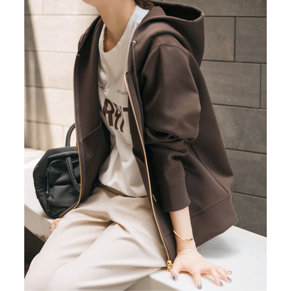 WEB限定 / 追加3》ストレッチジップフードパーカー | スピック＆スパン