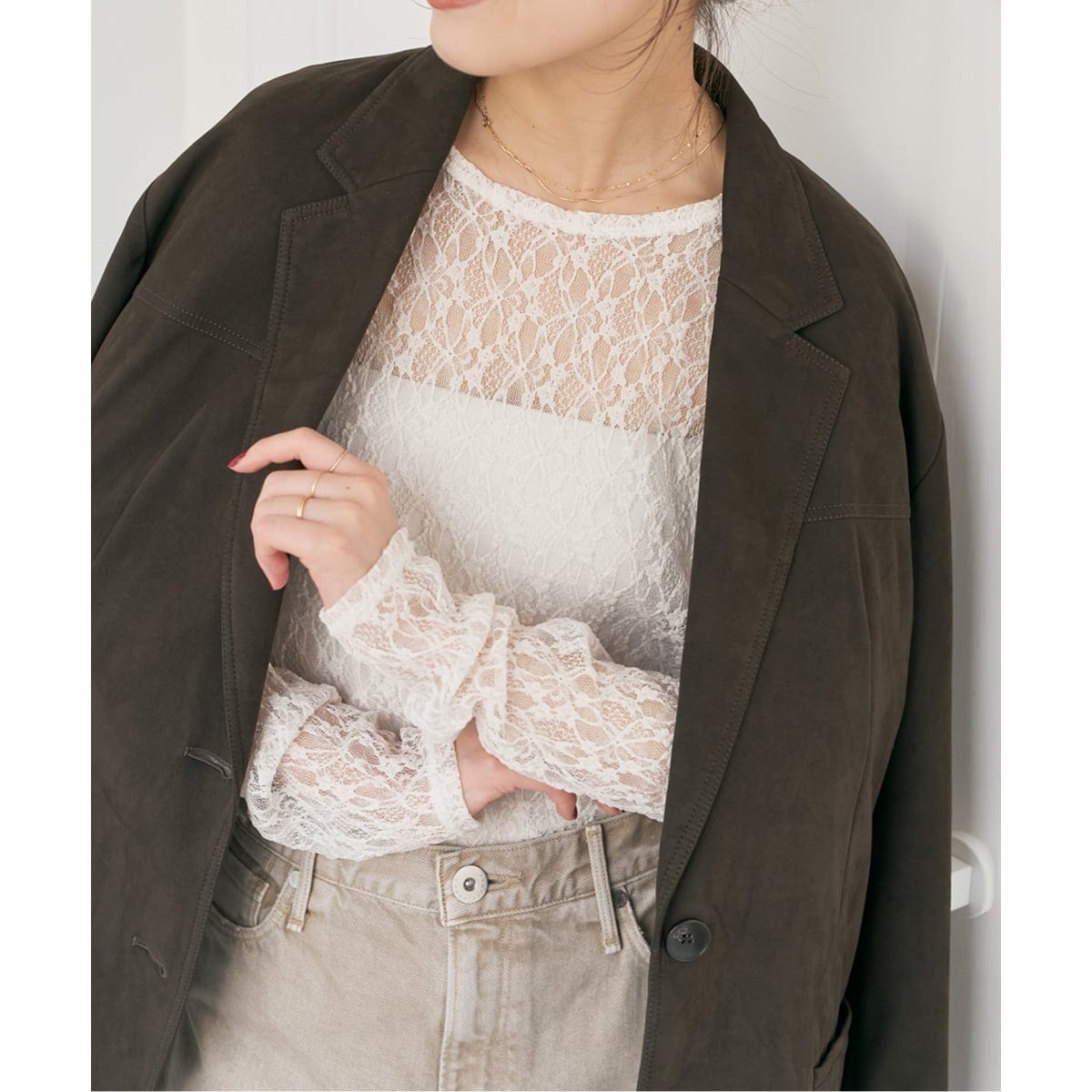 Spick and Span ストレッチレースクルーネックプルオーバー Spick & Span｜ストレッチレースクルーネックプルオーバー