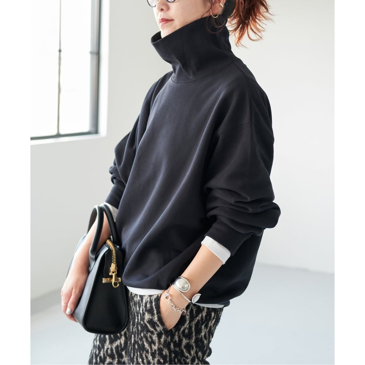 La Hutte / ラ ユット 別注Vネックスウェット グレー 追加予約》La Hutte / ラ ユット 別注Vネックスウェット