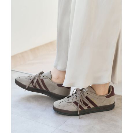 [^:25093210001730][J[^ԁFJQ8387J[ɂĕД̔J[F[J[J[x[W(027)FڰTCYɂĕД̔TCYF[J[TCY23(230)F23023.5(235)F23524(240)F24024.5(245)F245Gazelle IndoorĂ̓g[jOV[YA^CXȃACRƂĐlC̃K[́AXG[hAbp[ƃKo[AEg\[ƂAgȃbNX͂̕igɂӂ킵ꑫBq[^uƃX[XgCvXɃRgXgJ[gÃV[YX^CbVɂ܂Ƃ߂ĂByadidas / AfB_XzXg[gX|[cEGAuhƂ2001NɓoꂵuAfB_X IWiXvB1972N1995N܂ŁuadidasЁṽJpj[SgtHCSiOt̃SjɂAAX[ĝ߂ɊJꂽv_Ng̕iÃ݂gh𔽉fV샂fR{[Vɂv_Ng܂ŁALiWJ́B舵ɂẮAiɂĂi\łmFB̏íASpick & Spanł̎舵ɂȂ܂B ړX܂ւ₢킹̍ۂ Spick & SpanX܂ւ肢܂BƖ̊֌WɂAۂFČꍇ܂B܂p\REX}[gtHȂǂ̊ɂA኱iƉ摜̃J[قȂꍇ܂Bi̐F́AiAbv摜QƂB