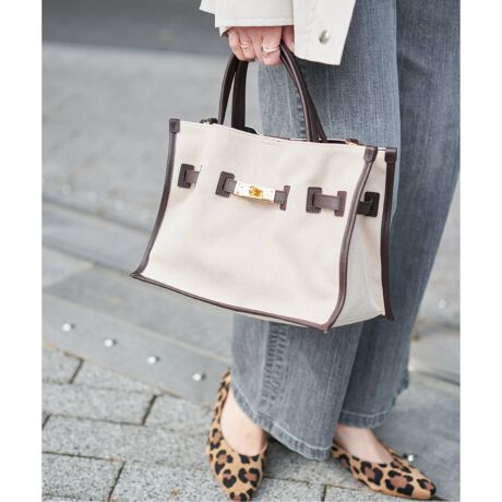 [^:26092210002810]萔ʂɒBAߐ؂ƂȂ܂[J[^ԁFV-2287J[ɂĕД̔J[F[J[J[i`(016)FCANVAS(EBANO)TCYɂĕД̔TCYF[J[TCYt[(009)FFVIOLAdfOROŐlC̃xgU[g[gobOLoXfނɗƂnew itemBzȂǐg̉̕[\Ȃ傤ǗǂTCYBV_[XgbvtȂ̂Ŏ΂߂ł2waydl͂łBxgƃS[hgiȕ͋C͂̂܂܂ɁALoXfނ̋Cyłg܂ByVIOLAdfORO / BIh[zC^AVIOLA͎AORO͋BVIOLAdfOROɂ́AƂɈN؂ɈAĎ̃X^ĈɌłȂAȑ݂łė~Ƃ肢߂Ă܂B炵cAzƂÃX^CĂ鏗z`Ȃ VIOLAdfORO 炵XǋĂ܂B舵ɂẮAiɂĂi\łmFB̏íASpick & Spanł̎舵ɂȂ܂B ړX܂ւ₢킹̍ۂ Spick & SpanX܂ւ肢܂BƖ̊֌WɂAۂFČꍇ܂B܂p\REX}[gtHȂǂ̊ɂA኱iƉ摜̃J[قȂꍇ܂Bi̐F́AiAbv摜QƂByӎzE摜̏i̓TvłBۂ̏iƎdlAH኱قȂꍇ܂BETCY\L͂܂ŖڈƂȂ܂BE׏󋵂ɂA͂\肪Oシꍇ܂BEqlւ̔X̔xꍇ܂BEǉYíAꕔ̓X܁Aʔ̂Ŕ̔̏ꍇ܂B\߂B